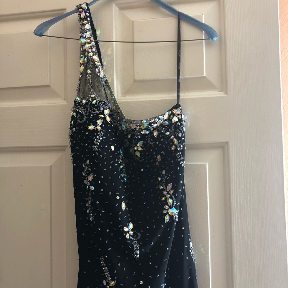 One shoulder long dress